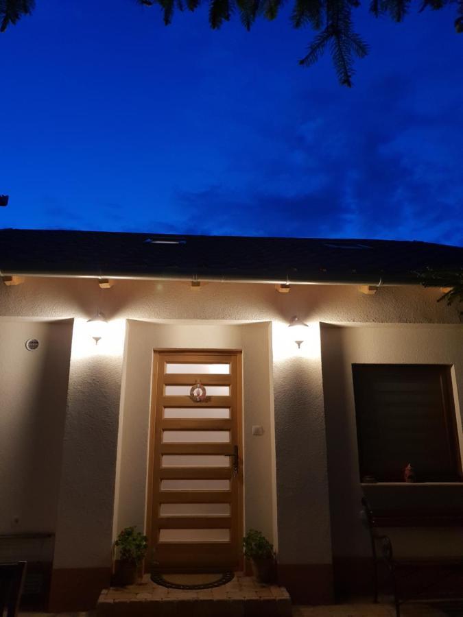 Fuered Deluxe Garden Apartment Balatonfüred Exteriör bild