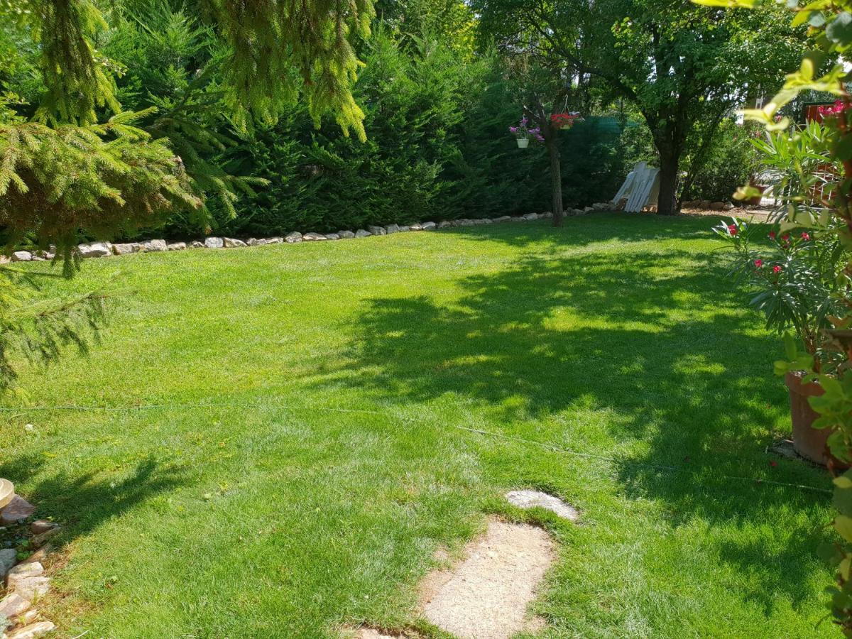 Fuered Deluxe Garden Apartment Balatonfüred Exteriör bild